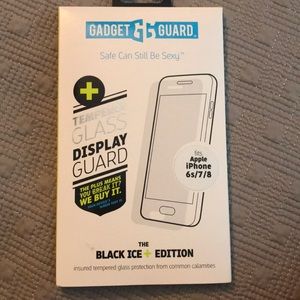 I Phone 6s/7/8 tempered glass.